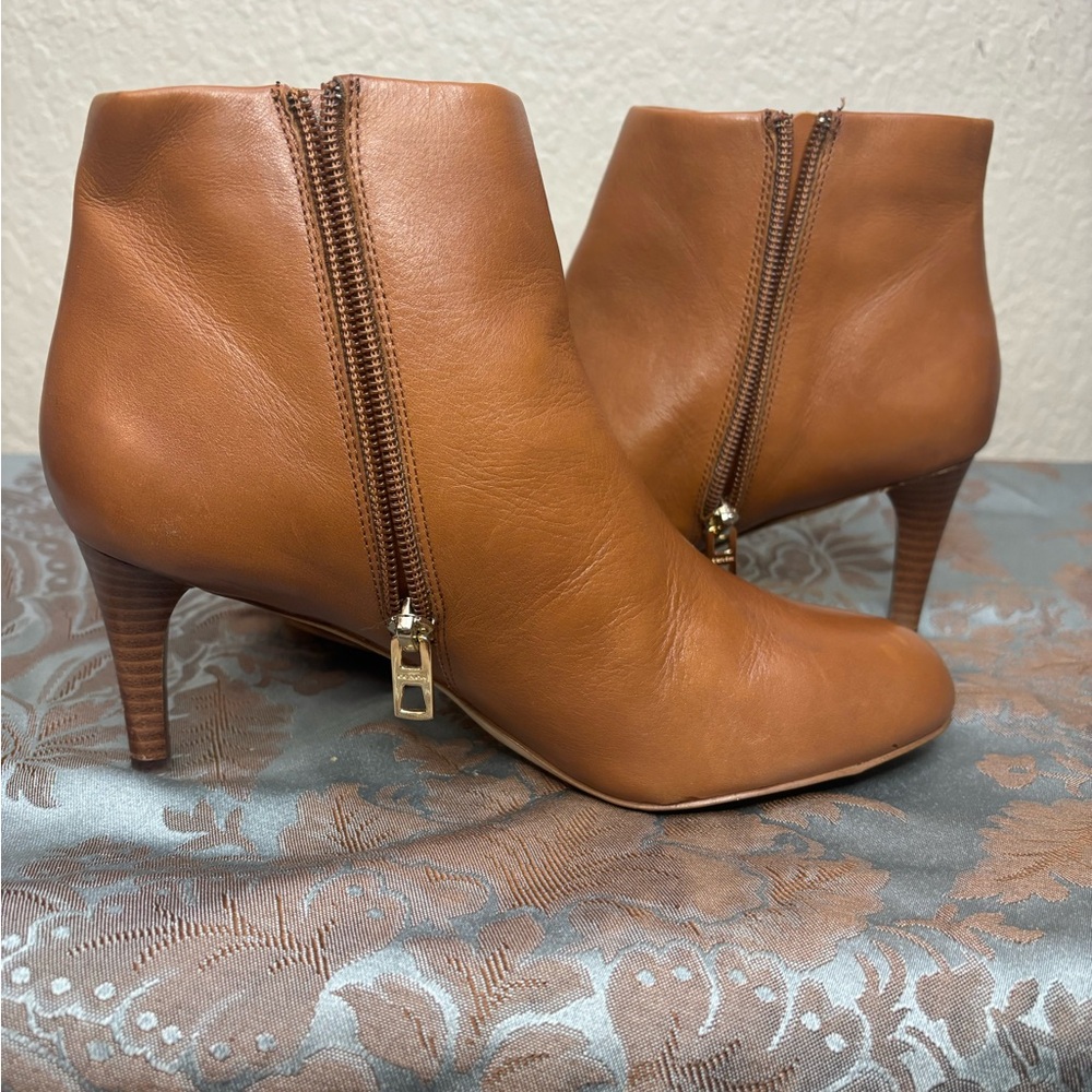 Coach Hickory Calf Ankle Heeled Booties in Saddle Size 6.5 - Picture 10 of 15